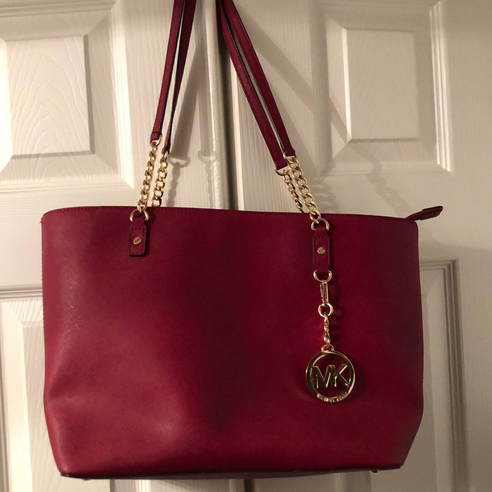Michael Kors purse
